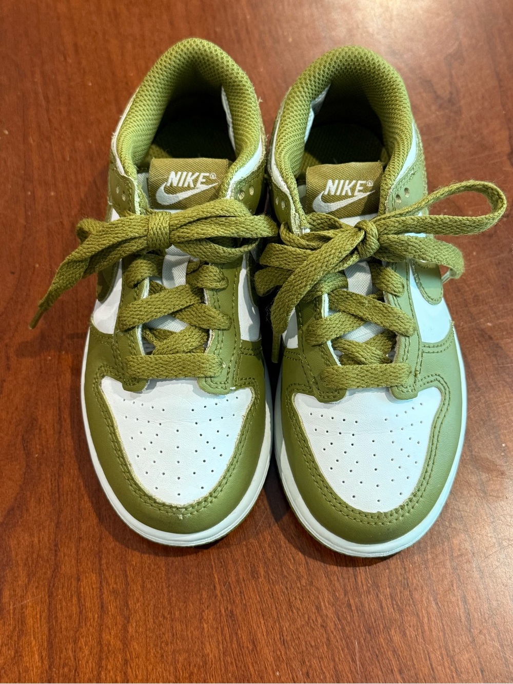 Nike Kids' Low-Top Sneakers in Olive Green and White Child’s 11
